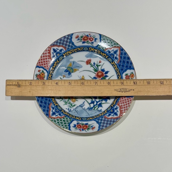 “Imari Court” pattern fine China - Picture 3 of 5